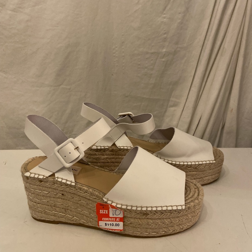 Antonio Melani white leather wedge sandals size 10 NWT